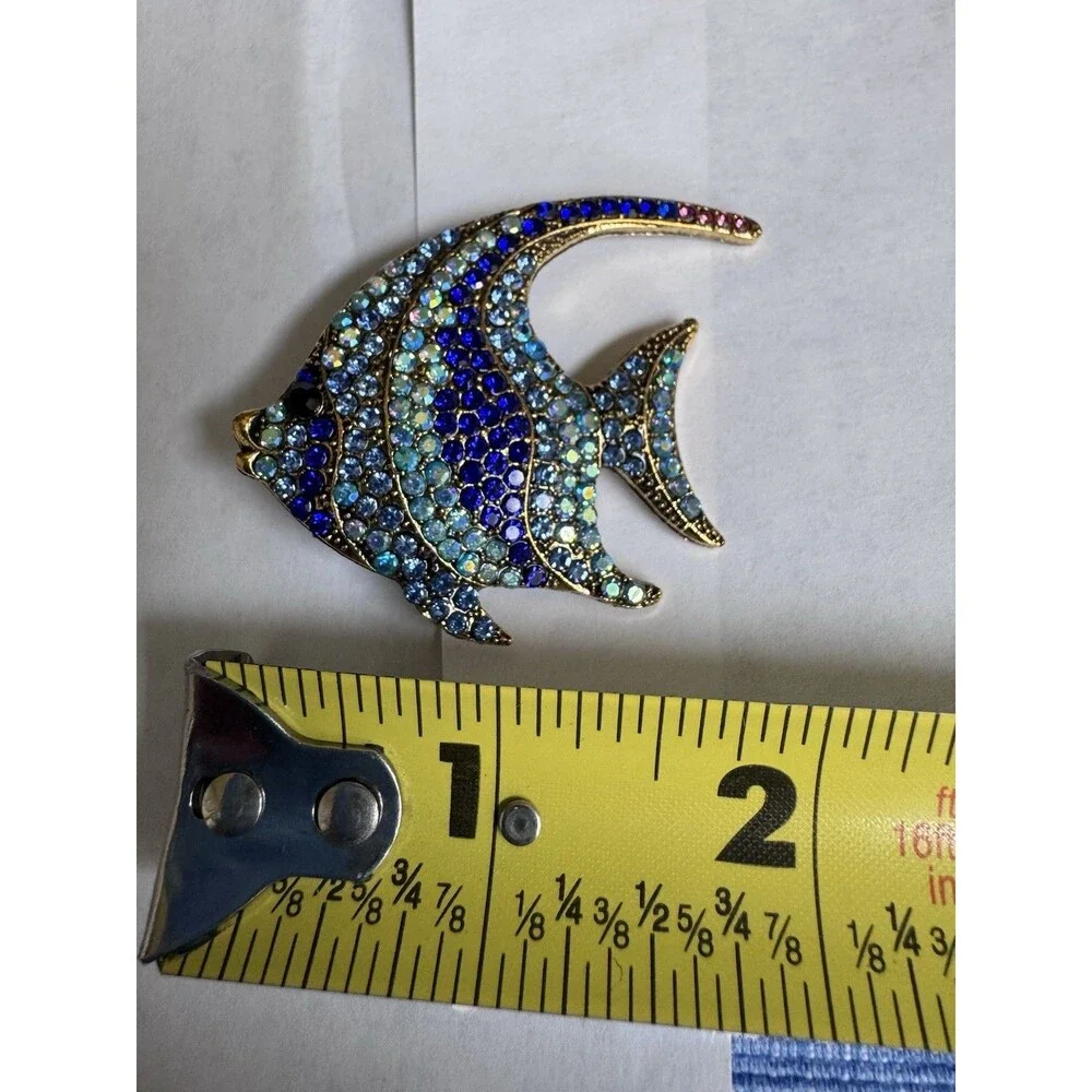 Blue Rhinestone Angelfish Brooch Pin Gold Tone Pave Crystal Sea Fish Jewelry